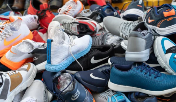 Shoes Market